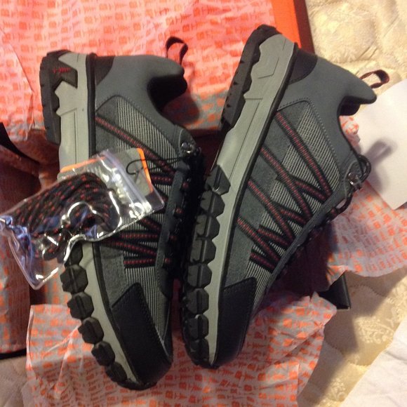 G. H. Bass & Company Men's Peak Gray WR Hiking Boots -11.5M - New in Box - Picture 2 of 11